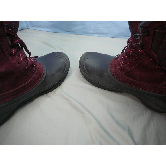 The North Face Burgundy Quilted Thermoball Lace-up Boots SZ 7 - Picture 8 of 9
